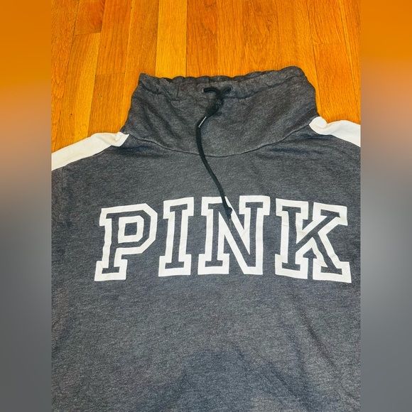 PINK Victoria’s Secret Hoodie Women’s M Gray Colorblock Pullover Sweatshirt - Picture 3 of 8